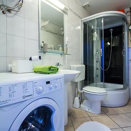 Bright & Light リュブリャナ